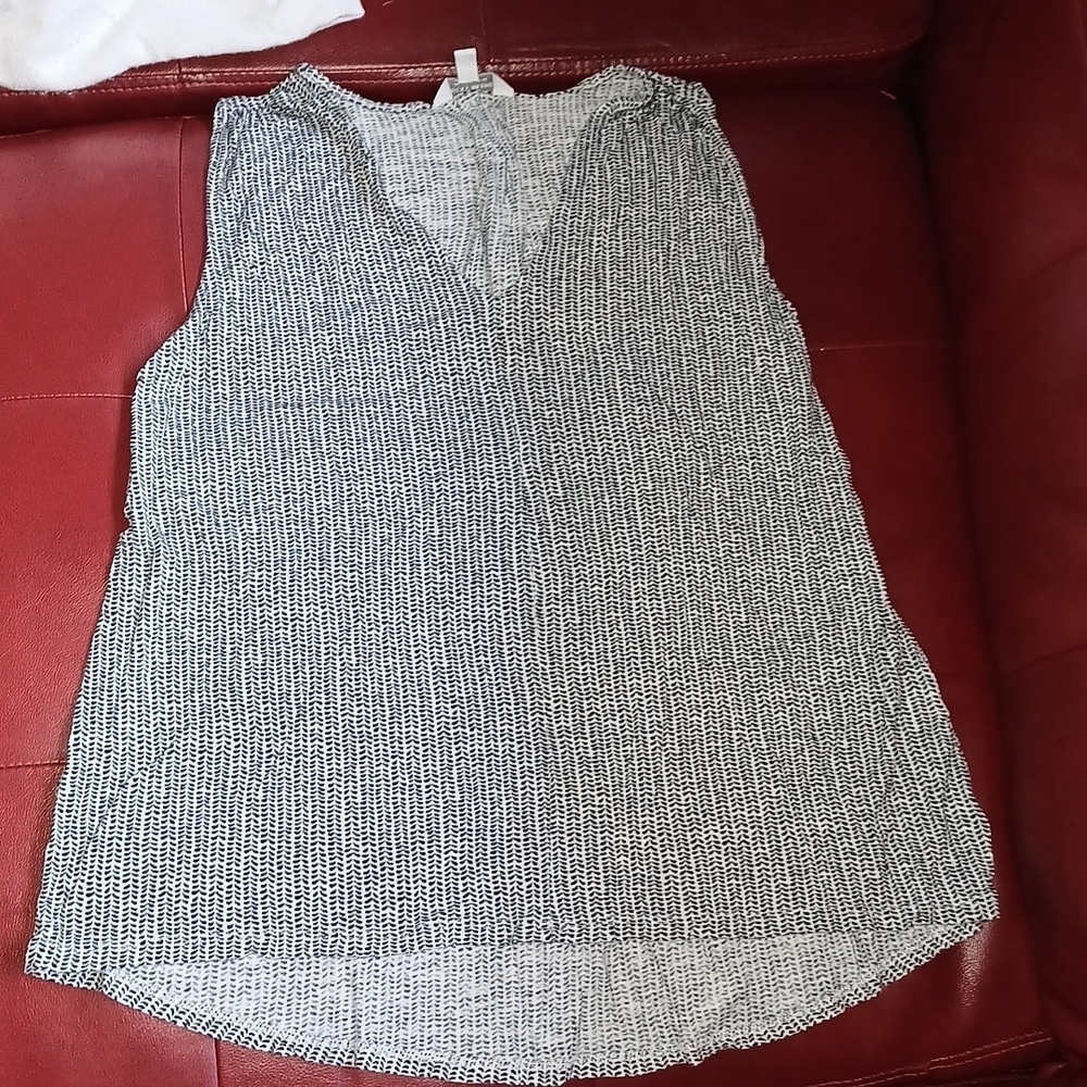 Lucky Brand Printed V-Neck Tank
